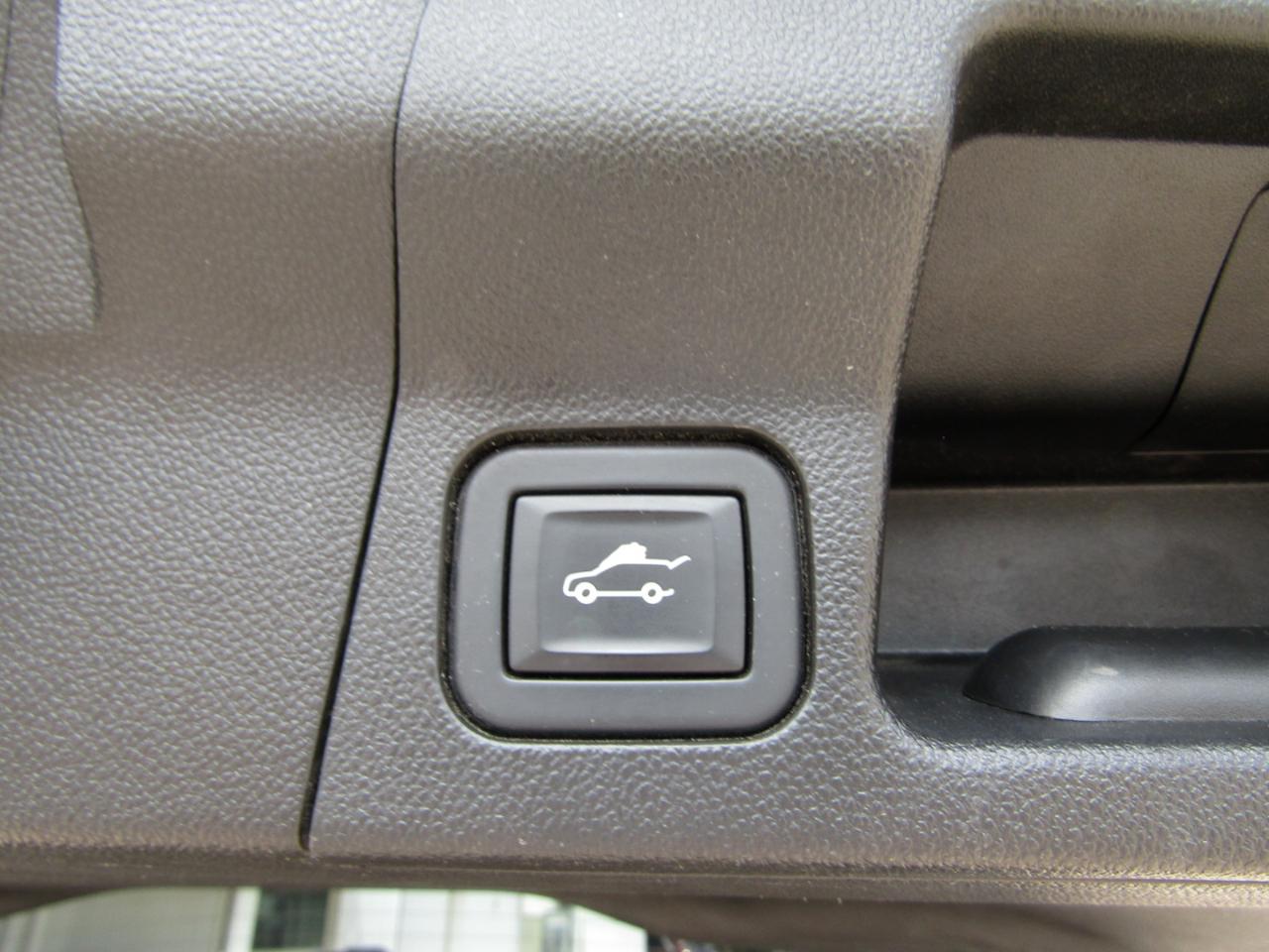 GMC Acadia AWD 4dr AT4 2020