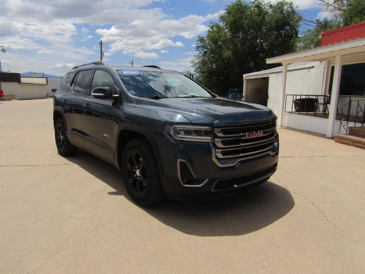 GMC Acadia AWD 4dr AT4 2020