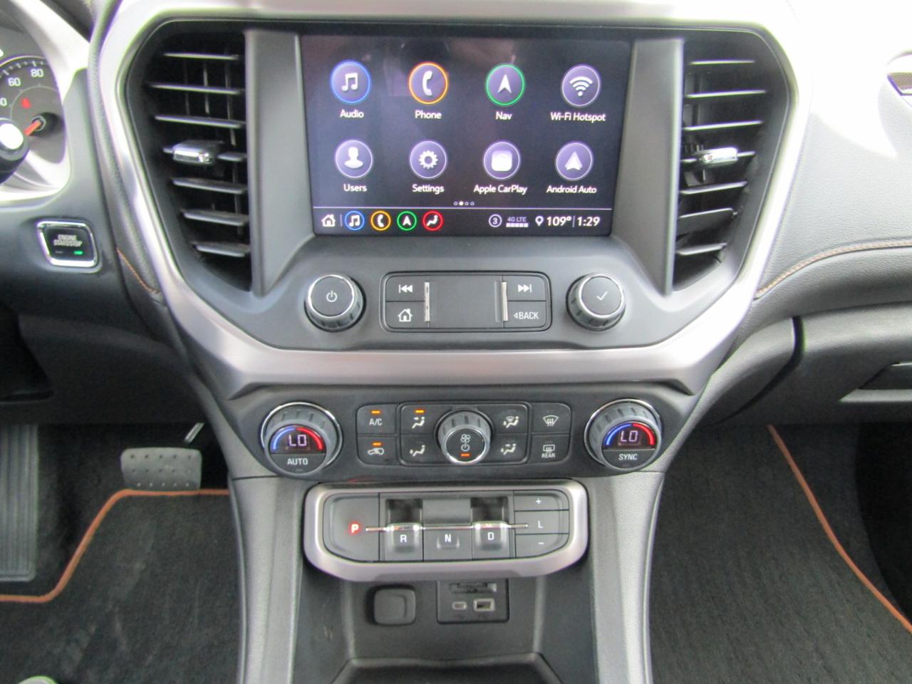GMC Acadia AWD 4dr AT4 2020