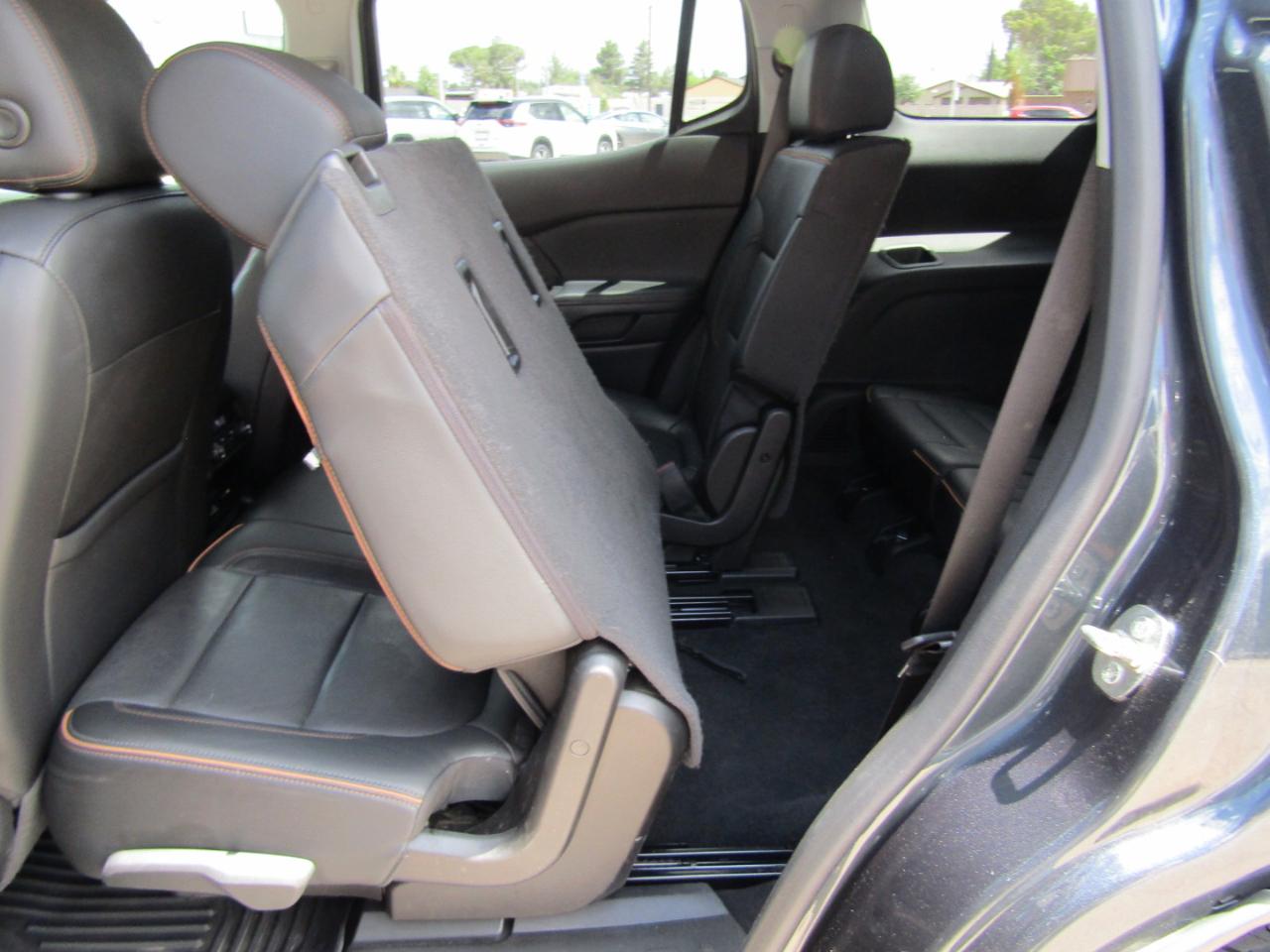 GMC Acadia AWD 4dr AT4 2020
