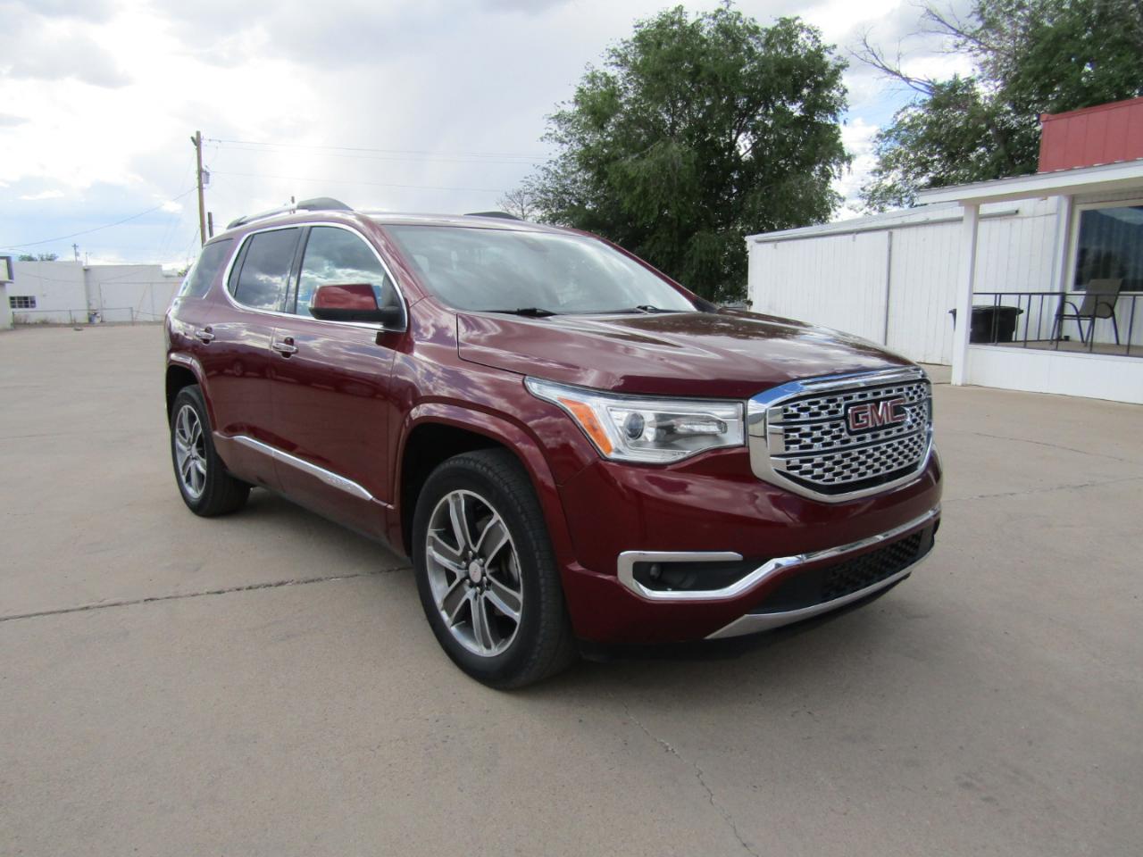 GMC Acadia FWD 4dr Denali 2017