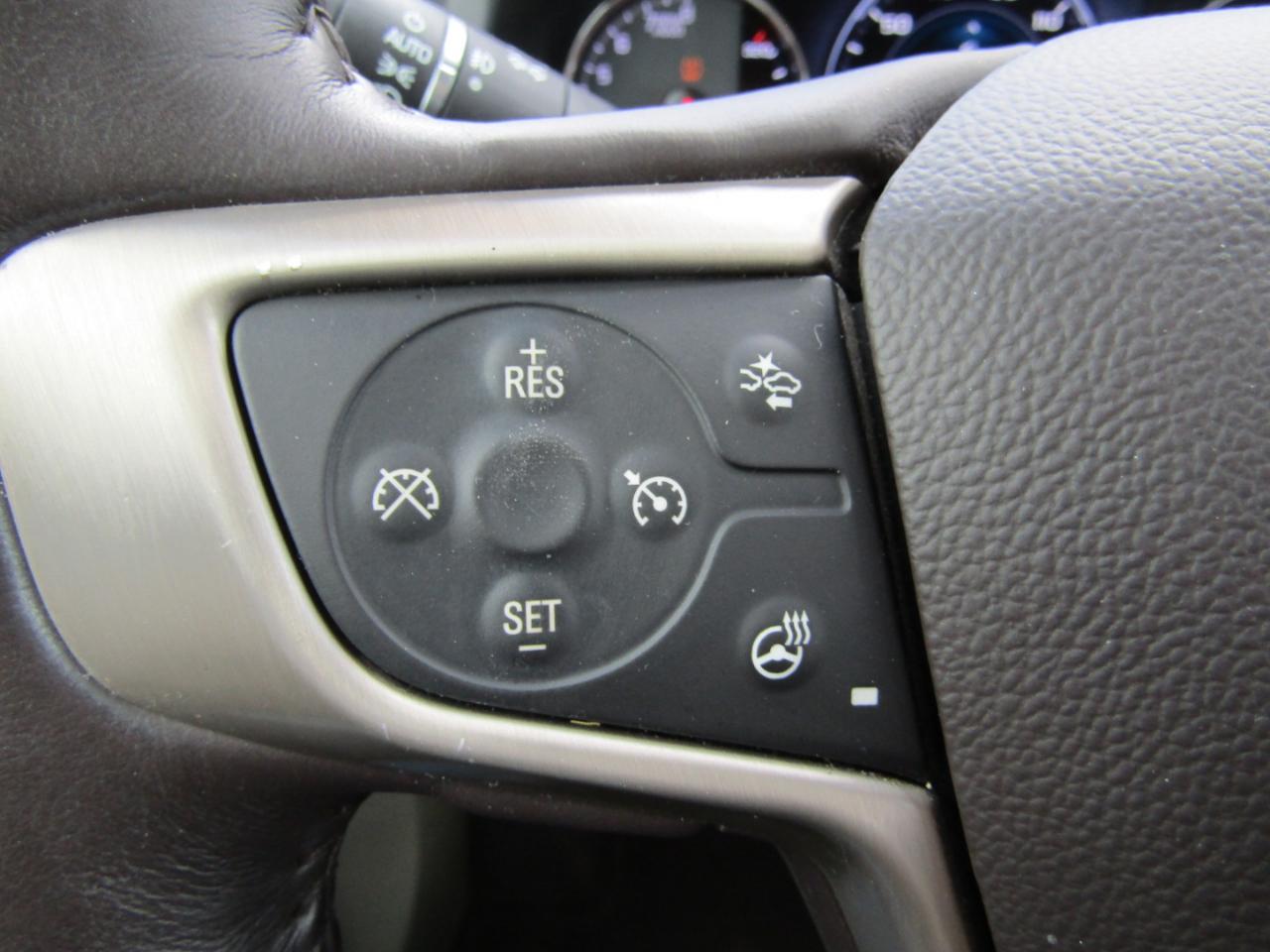 GMC Acadia FWD 4dr Denali 2017