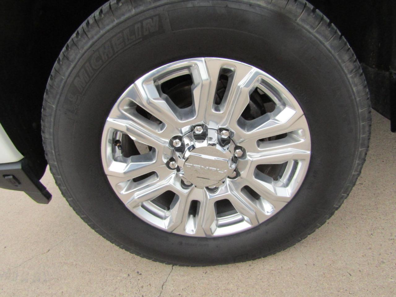 GMC Sierra 3500HD 4WD Crew Cab 159" Denali 2021