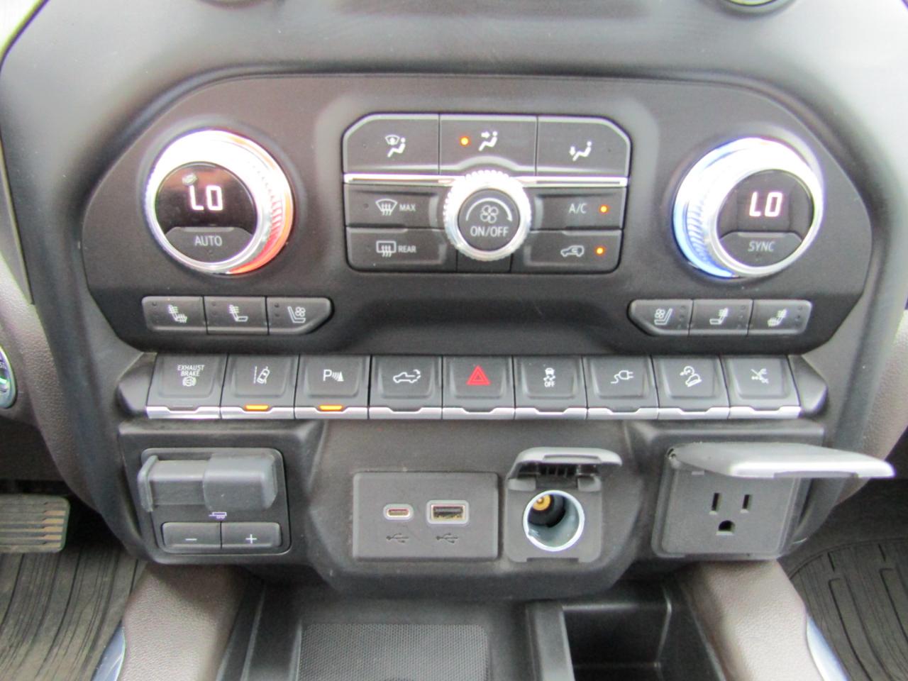 GMC Sierra 3500HD 4WD Crew Cab 159" Denali 2021