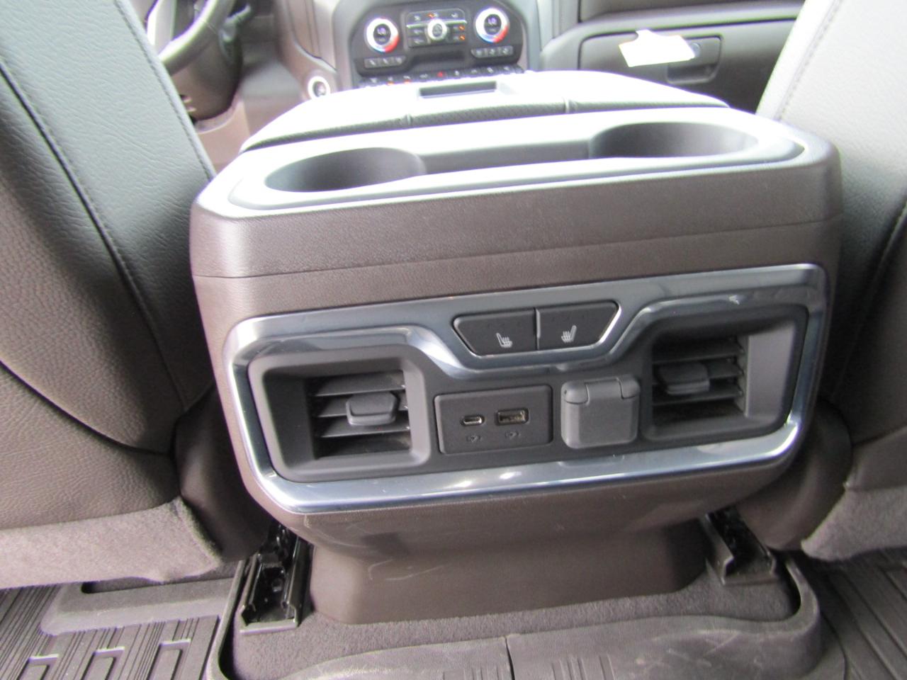 GMC Sierra 3500HD 4WD Crew Cab 159" Denali 2021