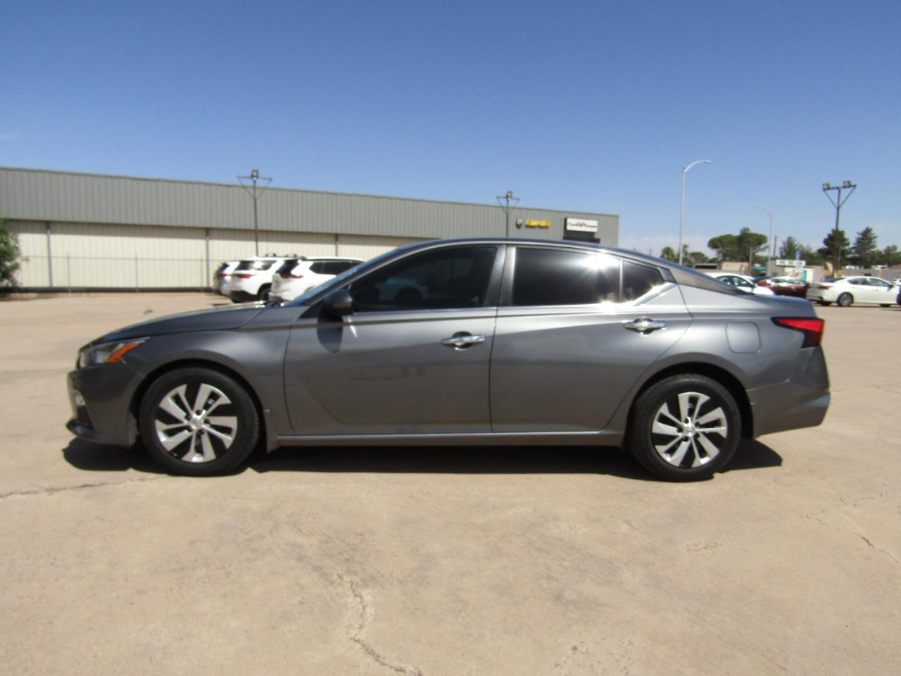 Nissan Altima 2.5 S Sedan 2021