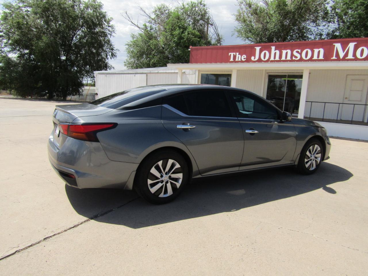 Nissan Altima 2.5 S Sedan 2021