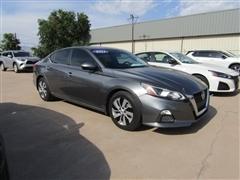 2021 Nissan Altima 