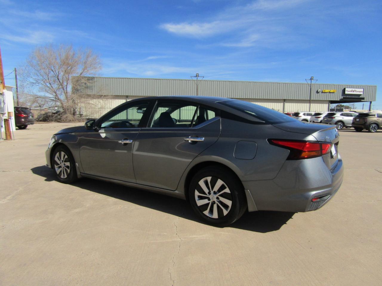 Nissan Altima 2.5 S Sedan 2022