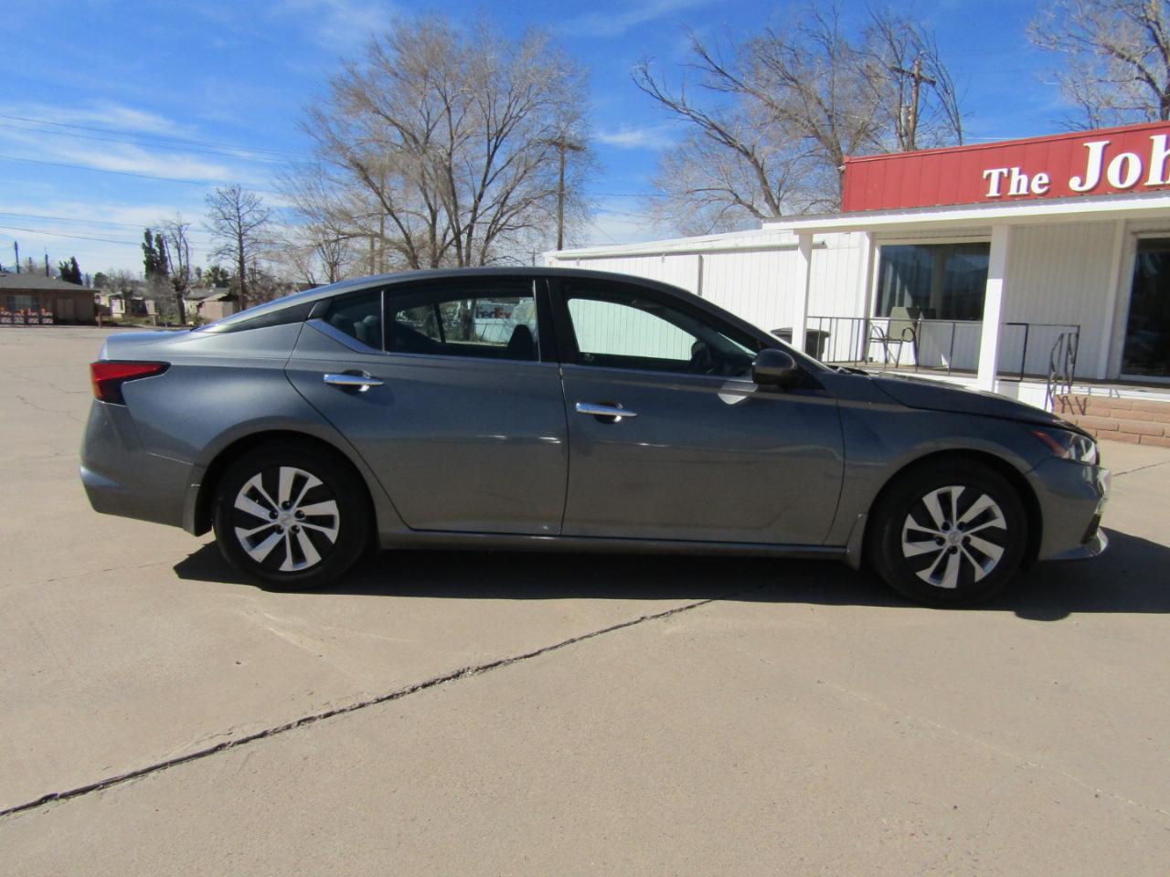 Nissan Altima 2.5 S Sedan 2022