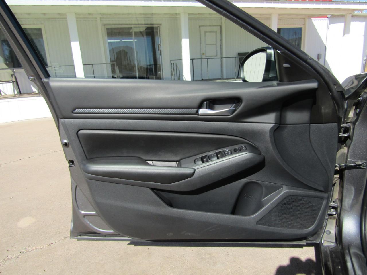 Nissan Altima 2.5 S Sedan 2022