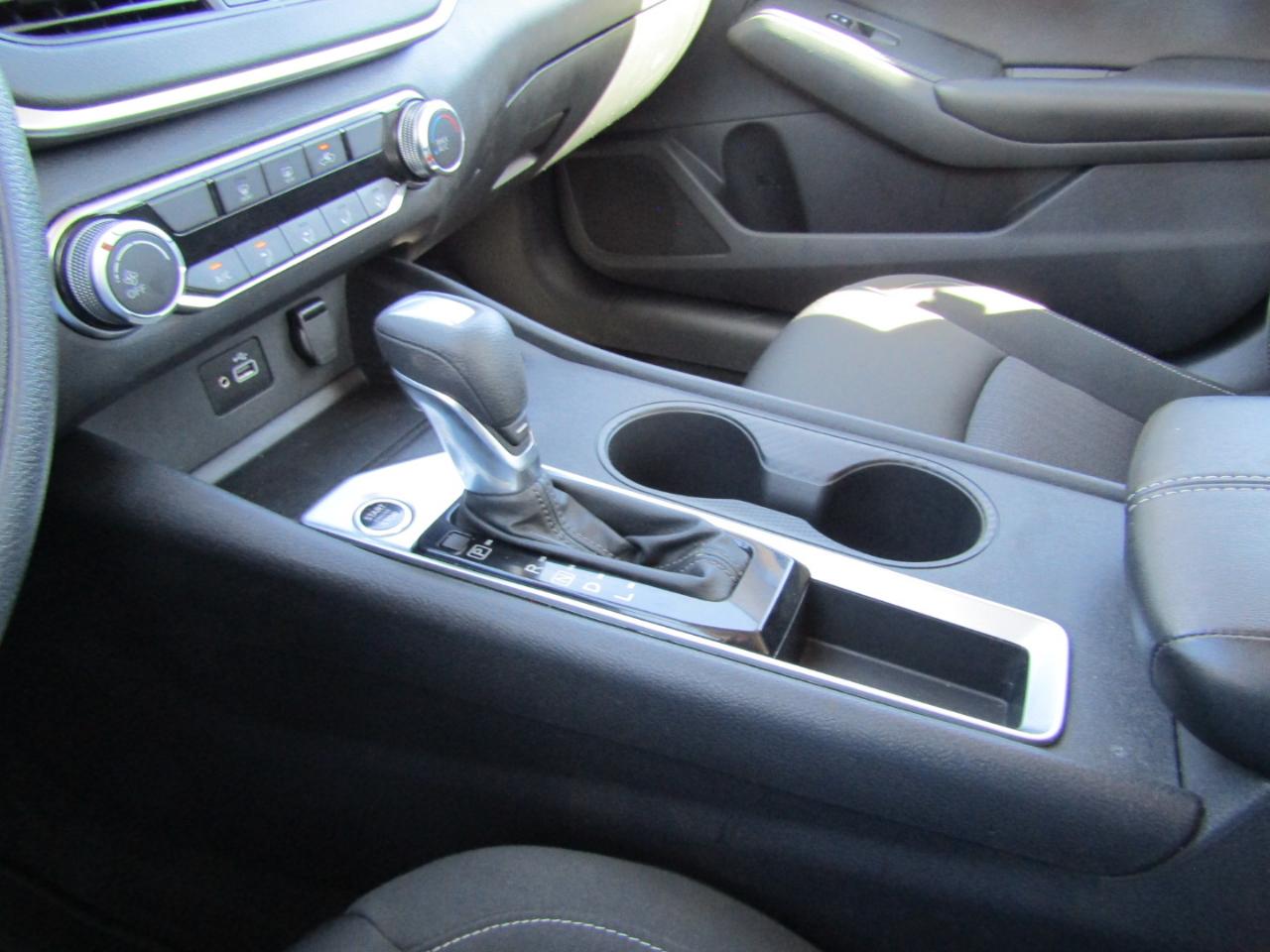 Nissan Altima 2.5 S Sedan 2022