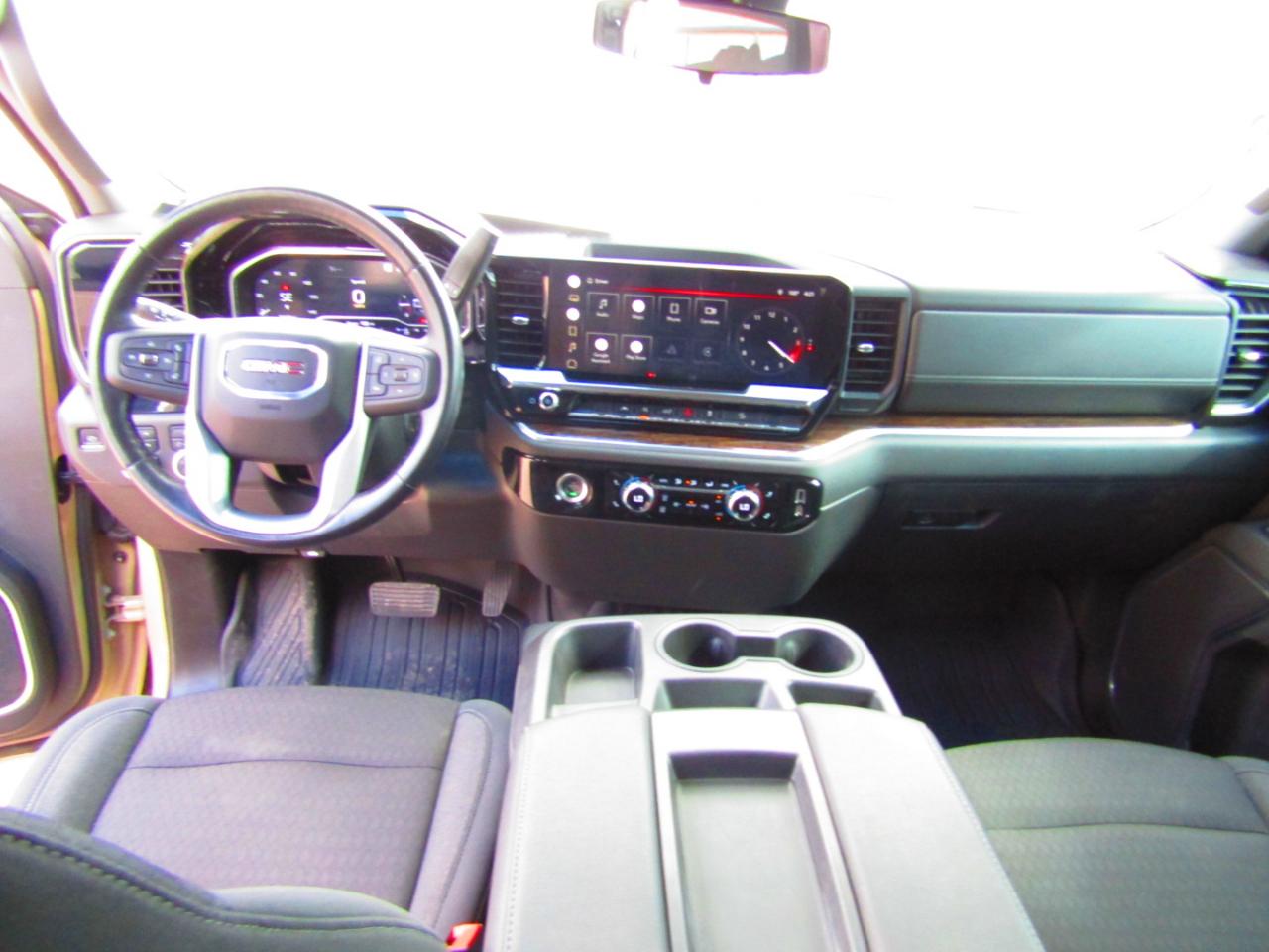 GMC Sierra 1500 4WD Crew Cab 147" Elevation w/3SB 2022