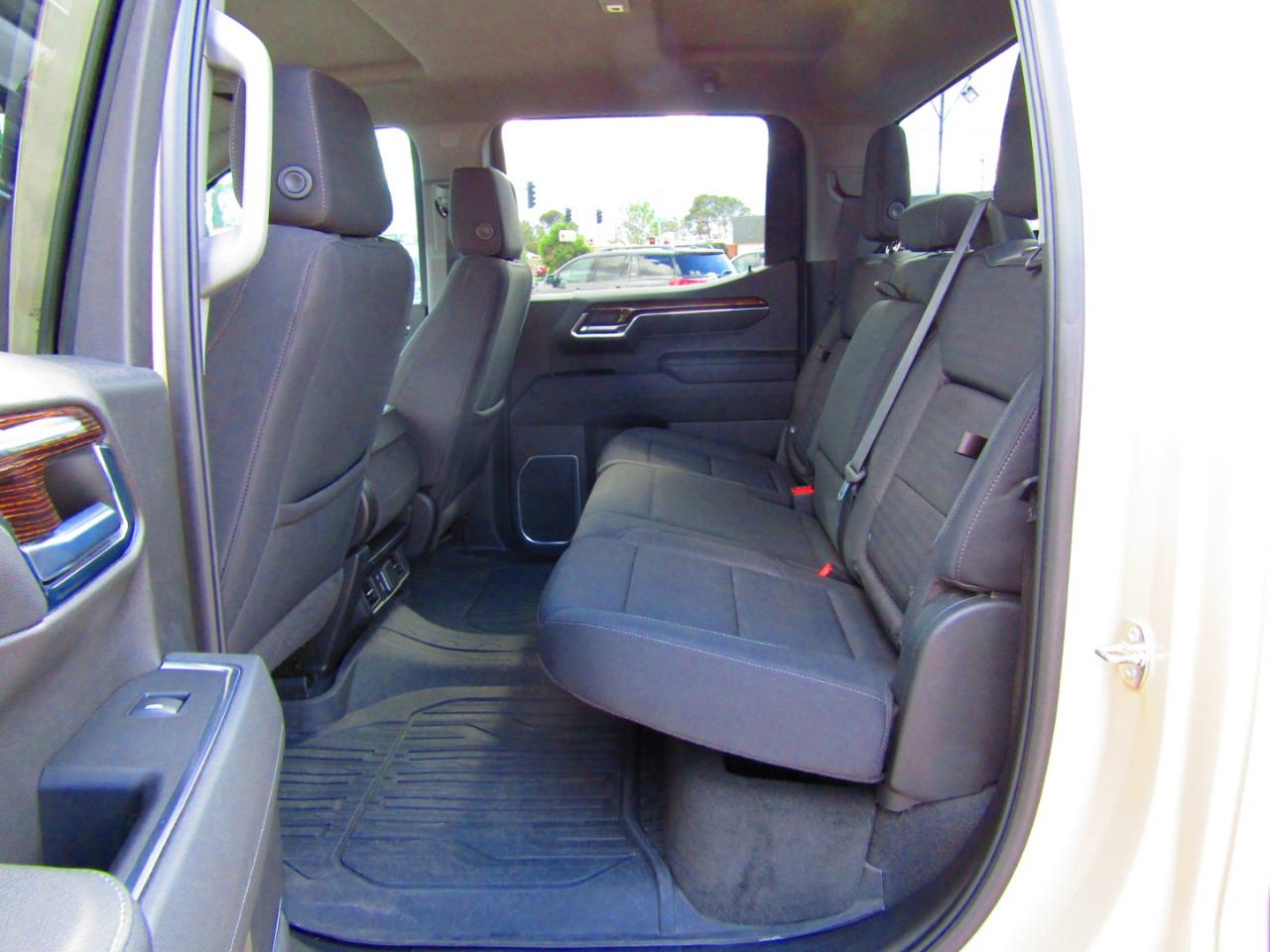 GMC Sierra 1500 4WD Crew Cab 147" Elevation w/3SB 2022