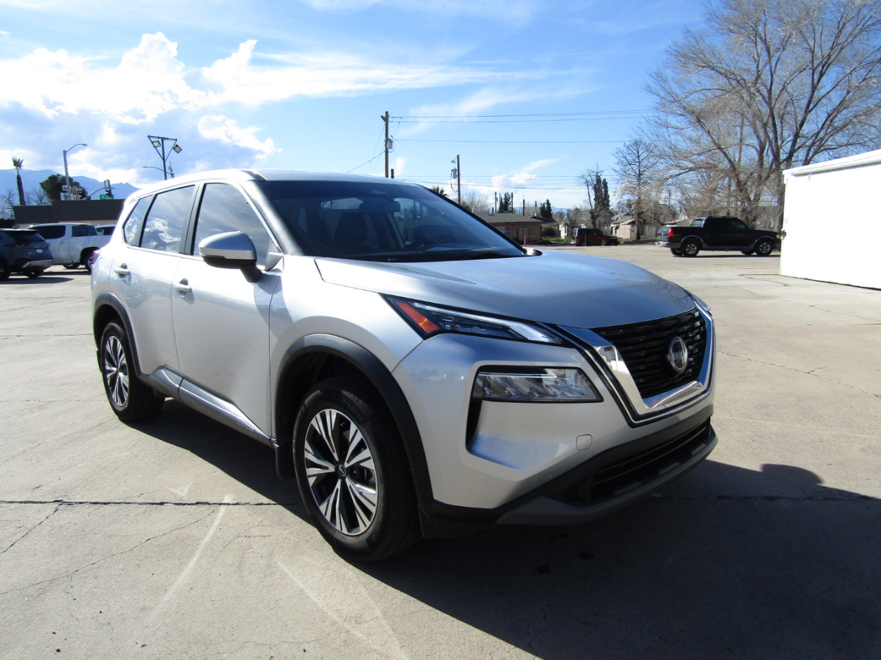 Nissan Rogue FWD SV 2023