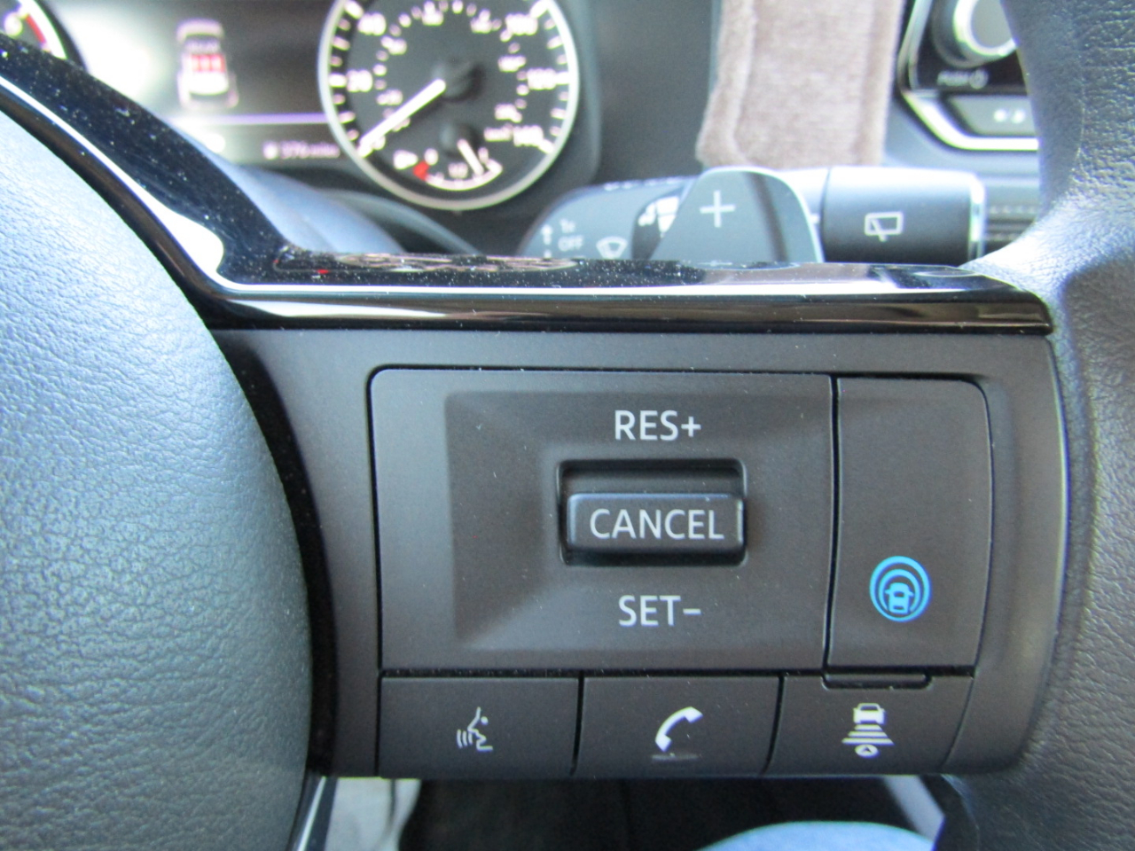 Nissan Rogue FWD SV 2023