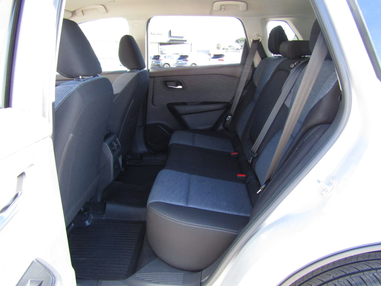 Nissan Rogue FWD SV 2023