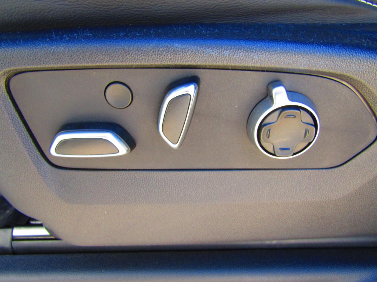 GMC Sierra 1500 4WD Crew Cab 147" AT4X 2024