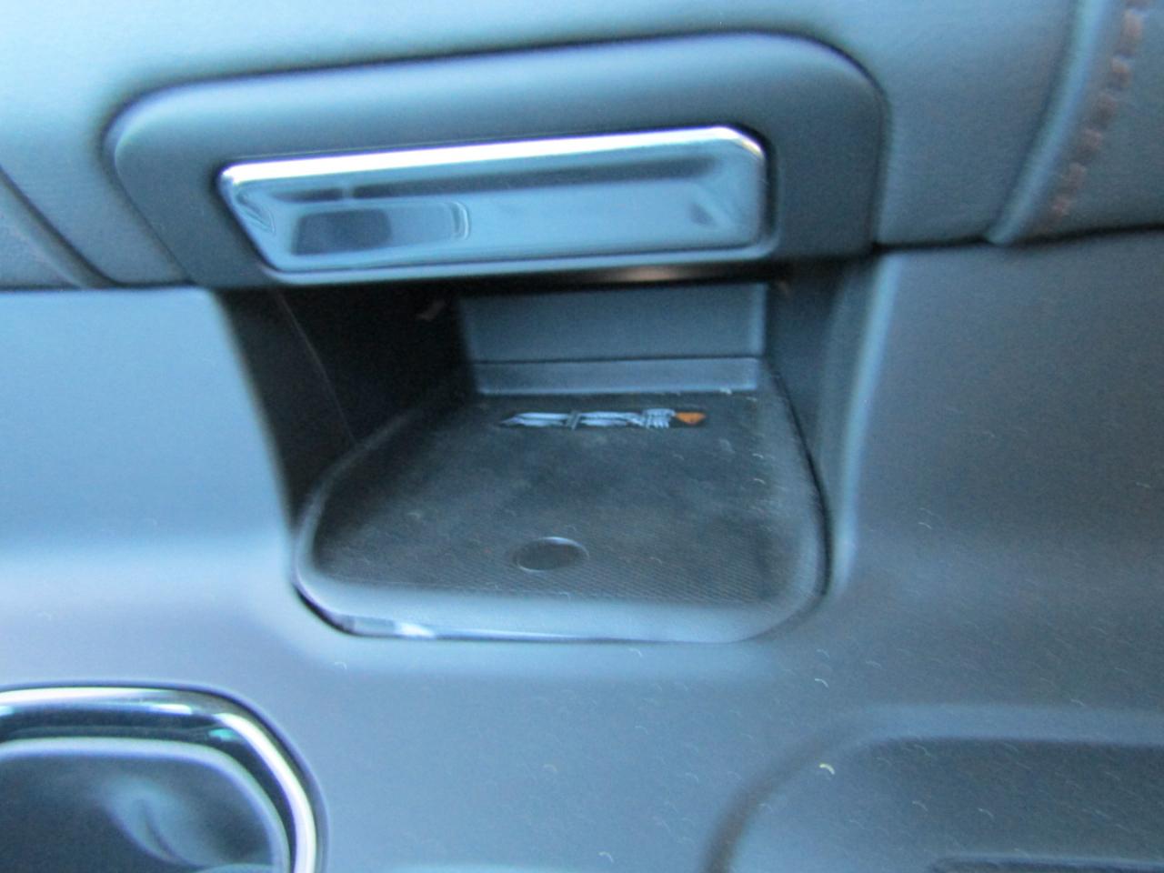 GMC Sierra 1500 4WD Crew Cab 147" AT4X 2024