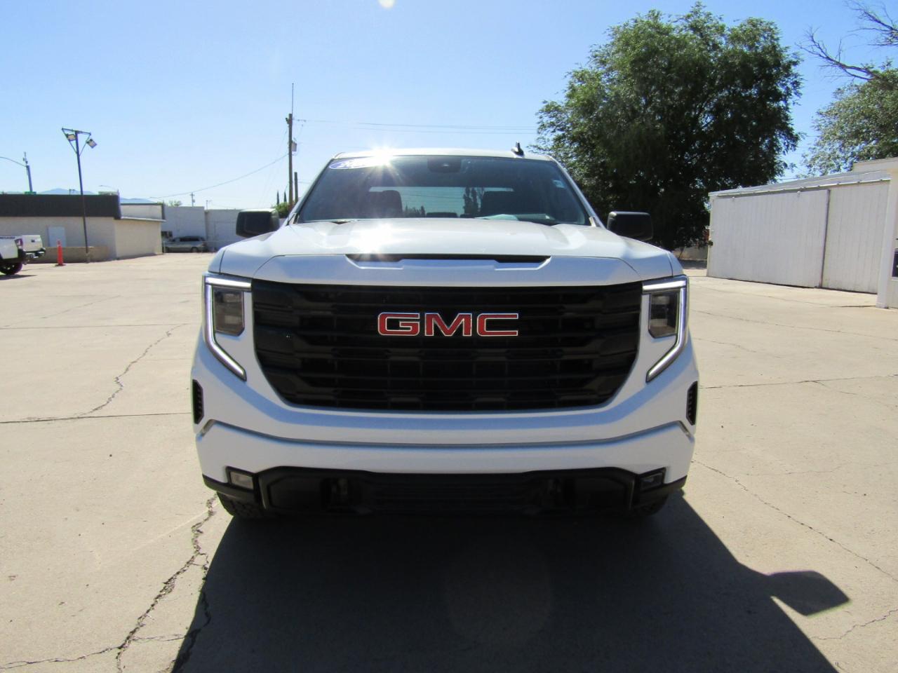 GMC Sierra 1500 4WD Crew Cab 147" Elevation w/3SB 2024