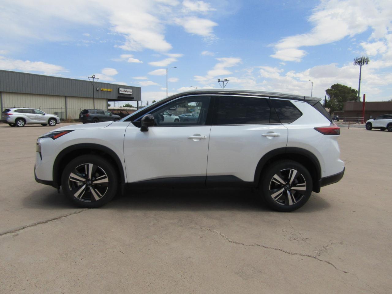 Nissan Rogue AWD SL 2025