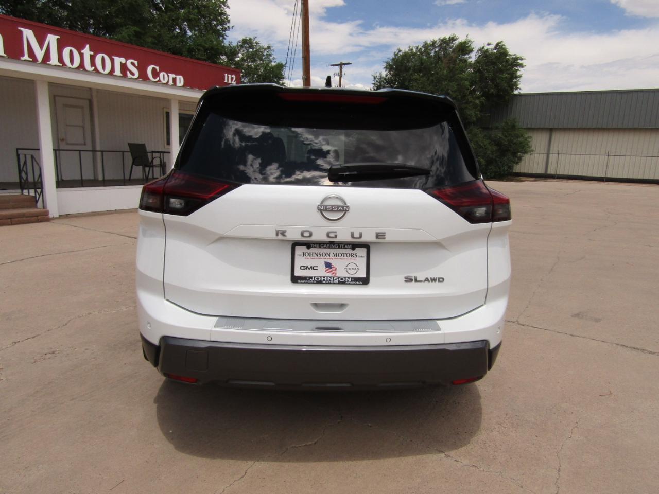 Nissan Rogue AWD SL 2025