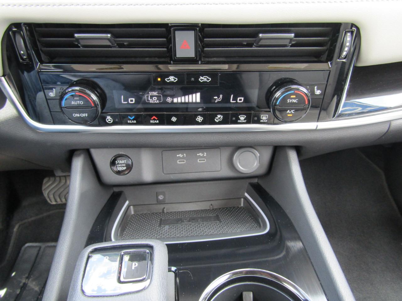 Nissan Rogue AWD SL 2025