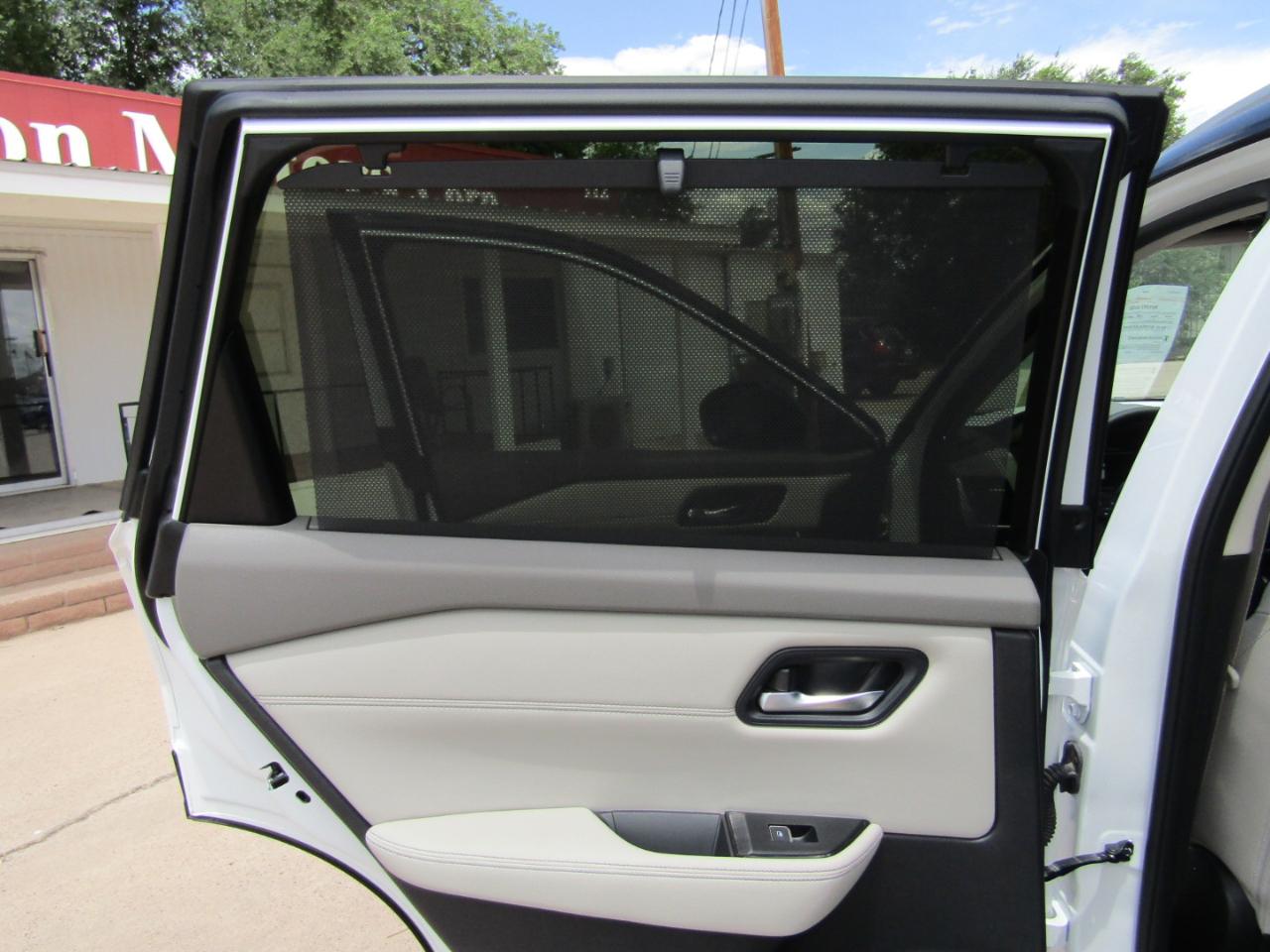 Nissan Rogue AWD SL 2025
