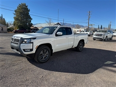 2025 Nissan Frontier 