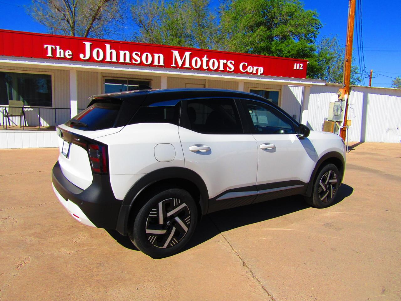 Nissan Kicks SV FWD 2025