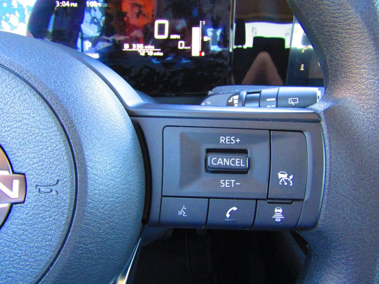 Nissan Kicks SV FWD 2025