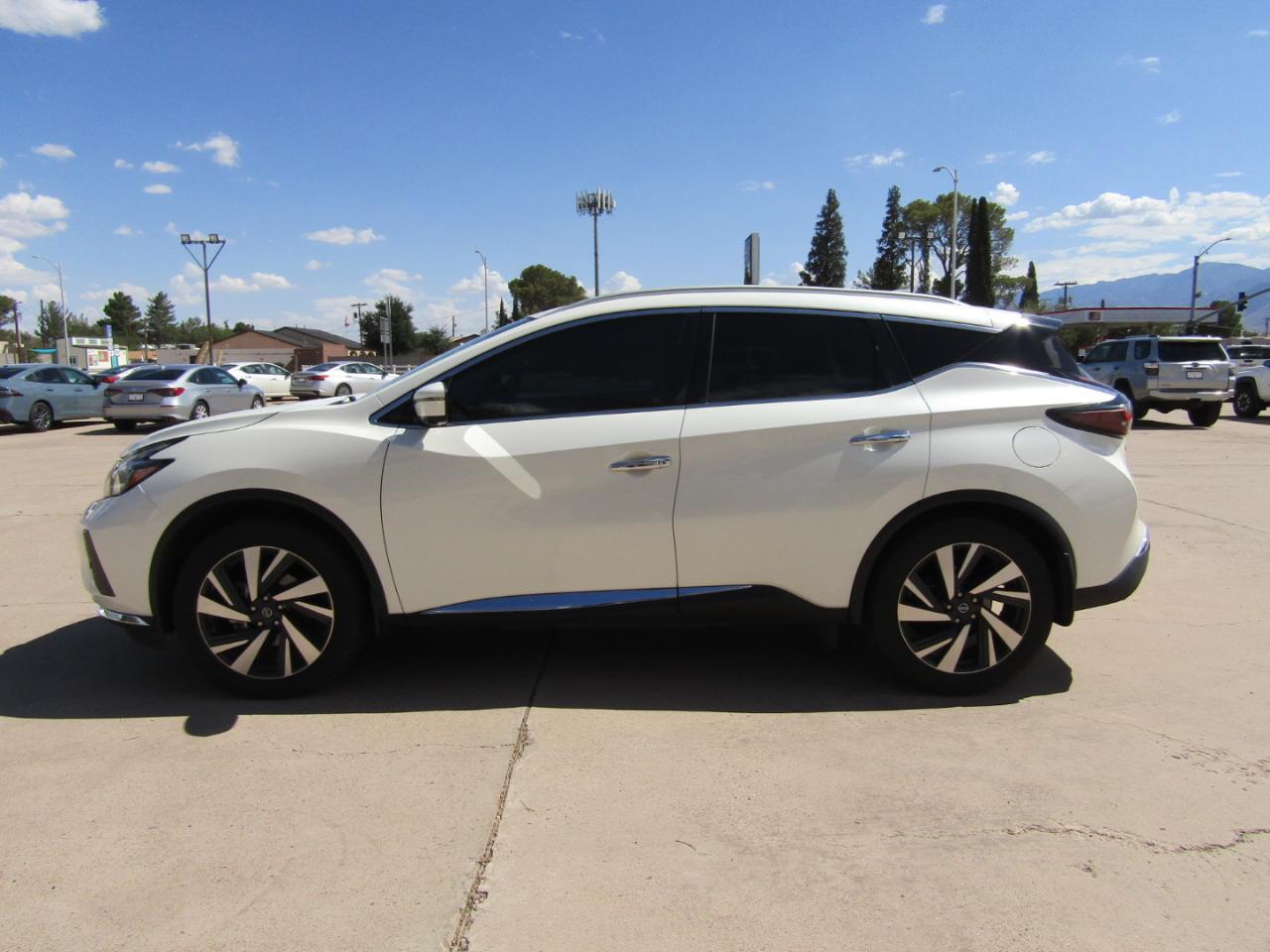 Nissan Murano FWD SL 2022