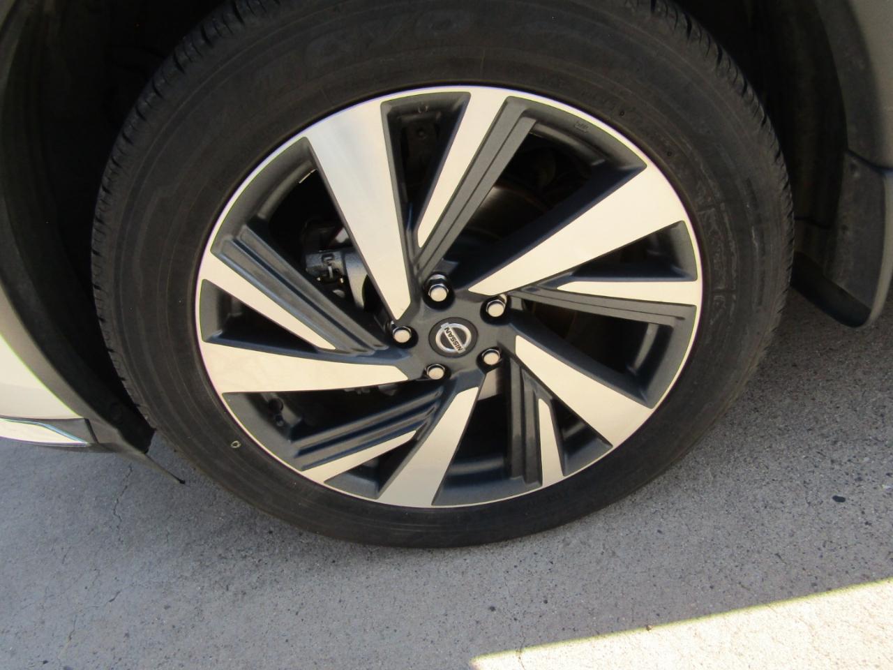 Nissan Murano FWD SL 2022