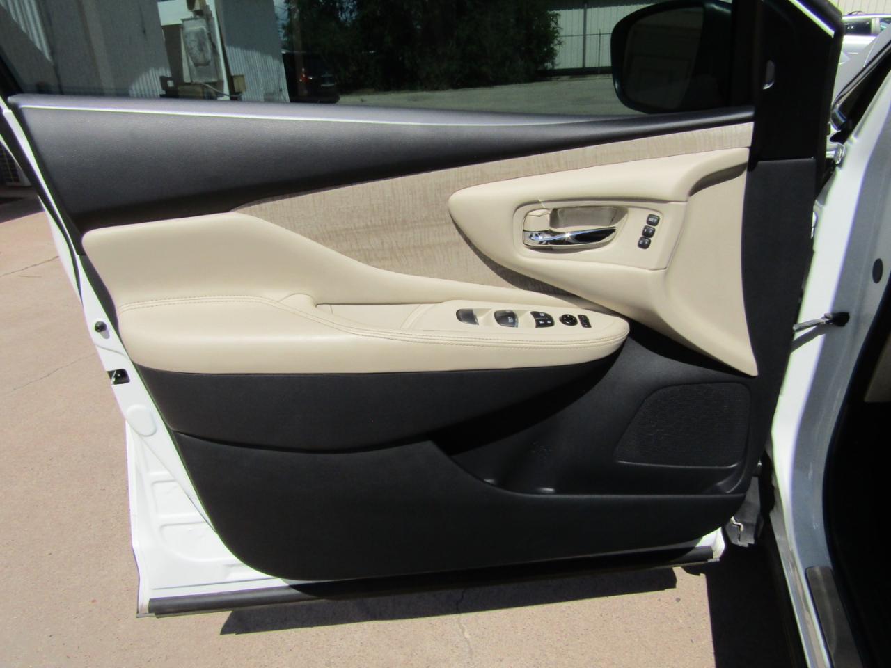 Nissan Murano FWD SL 2022
