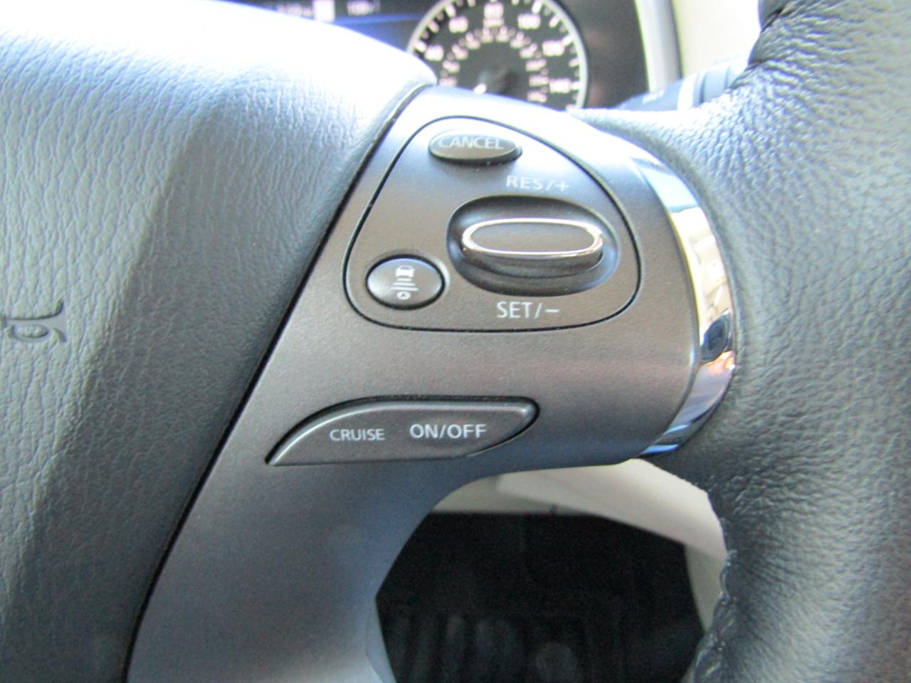 Nissan Murano FWD SL 2022