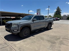 2025 Nissan Frontier 