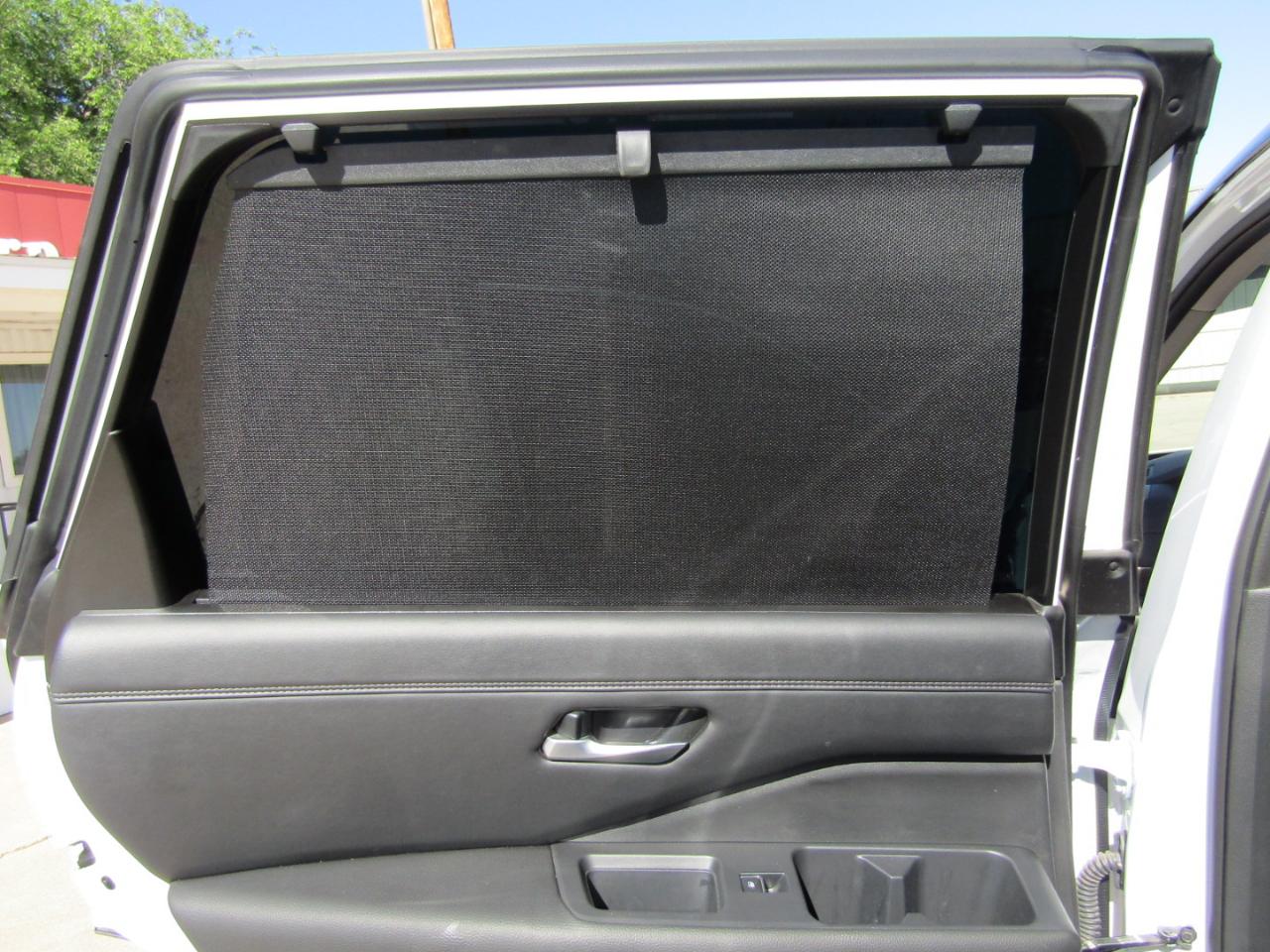 Nissan Pathfinder Platinum 4WD 2025