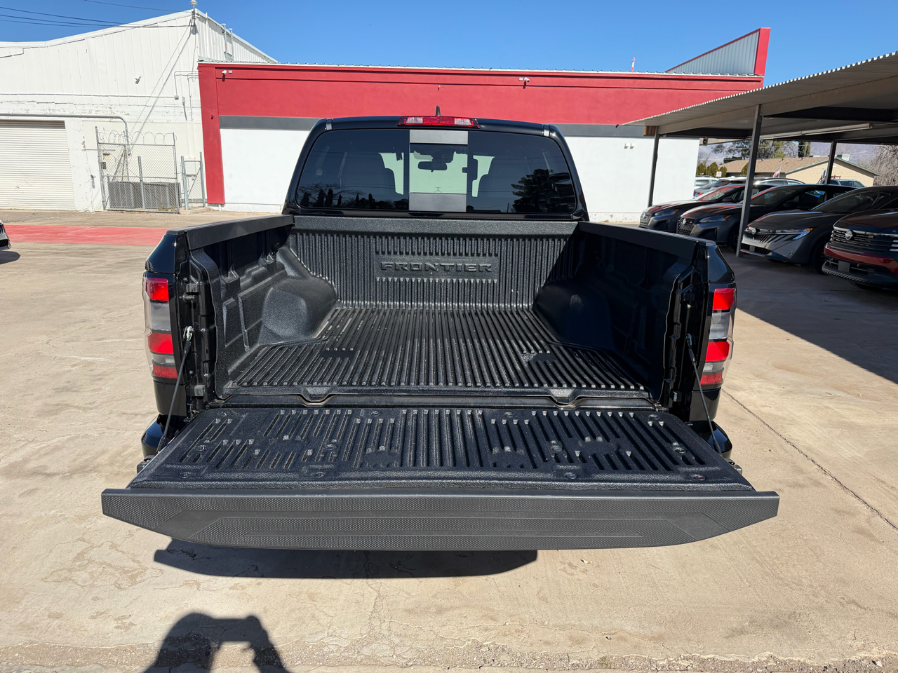 Nissan Frontier Crew Cab 4x4 SV 2026