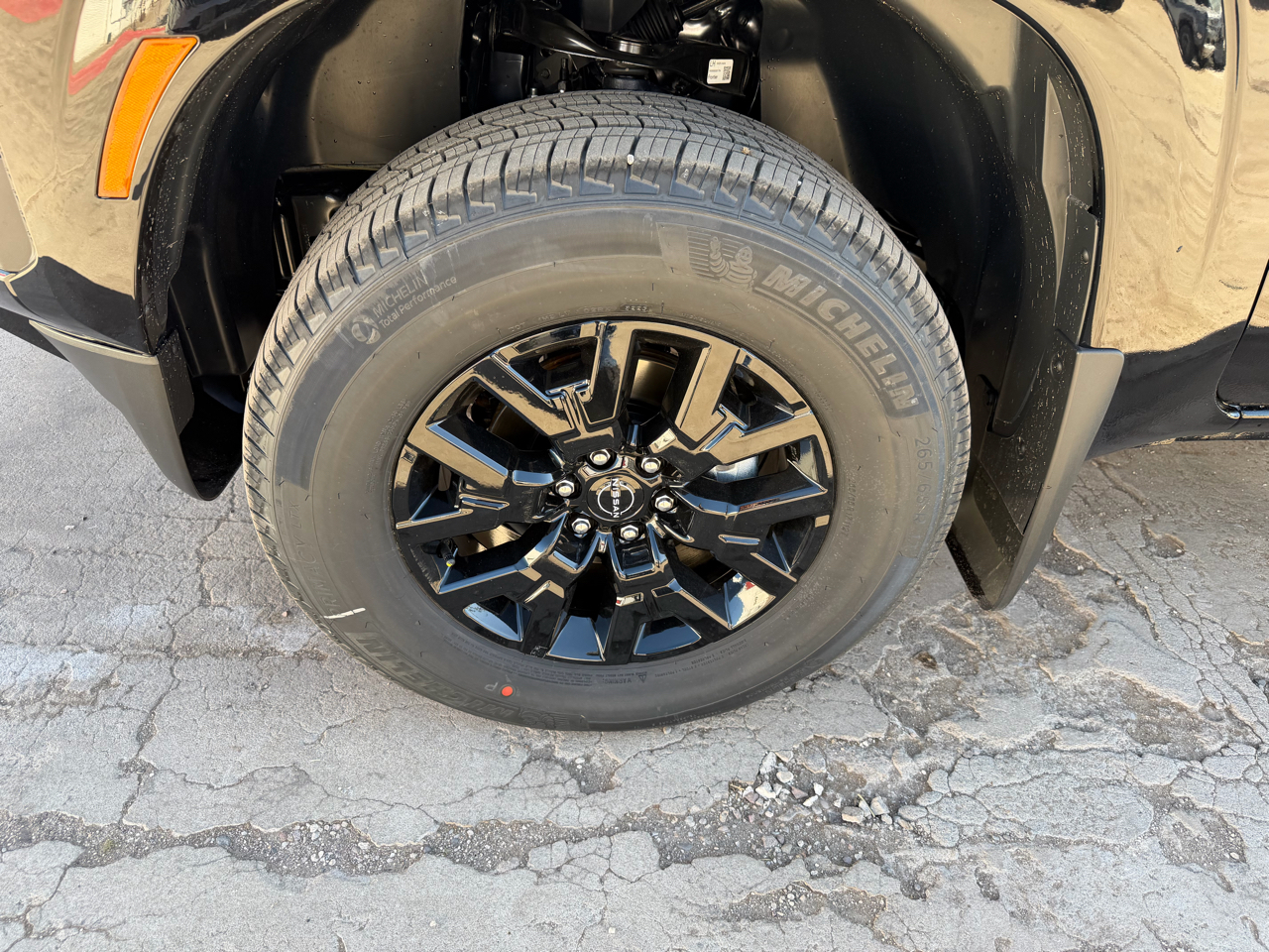 Nissan Frontier Crew Cab 4x4 SV 2026