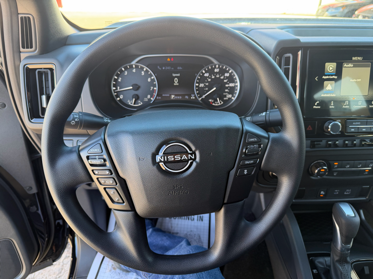 Nissan Frontier Crew Cab 4x4 SV 2026