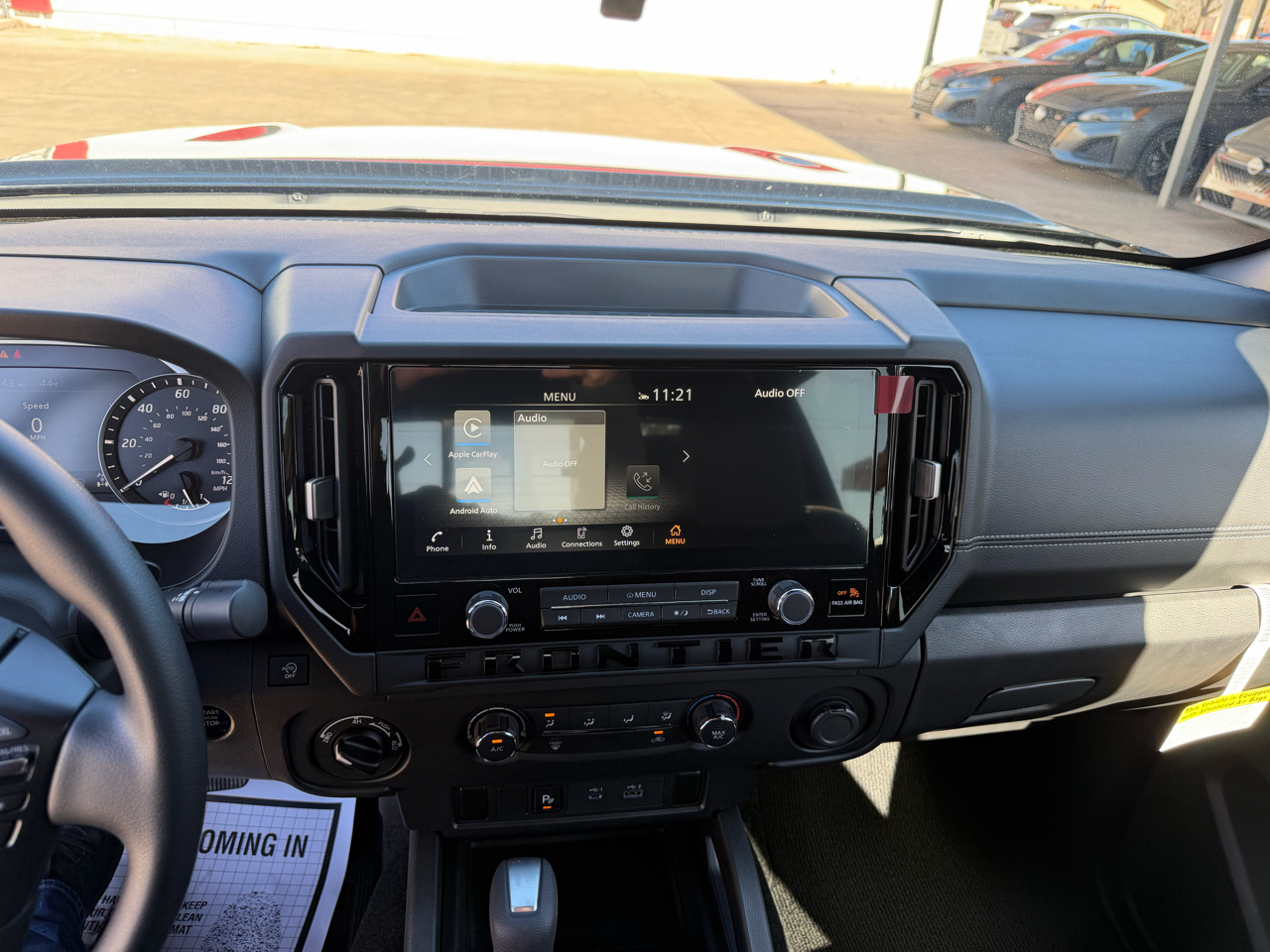 Nissan Frontier Crew Cab 4x4 SV 2026