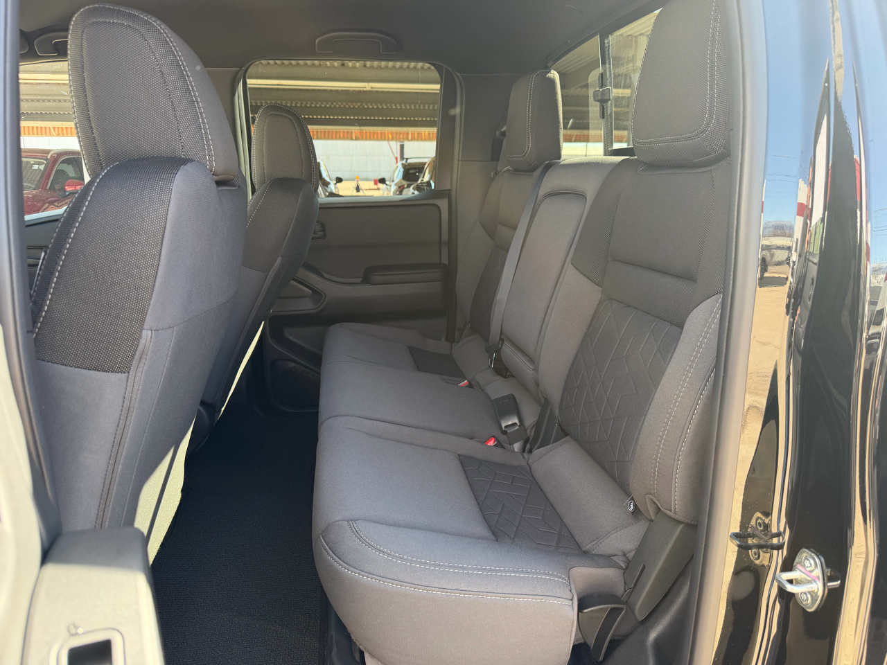 Nissan Frontier Crew Cab 4x4 SV 2026