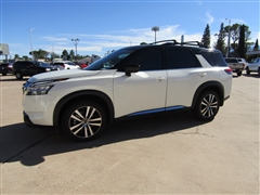 2023 Nissan Pathfinder 