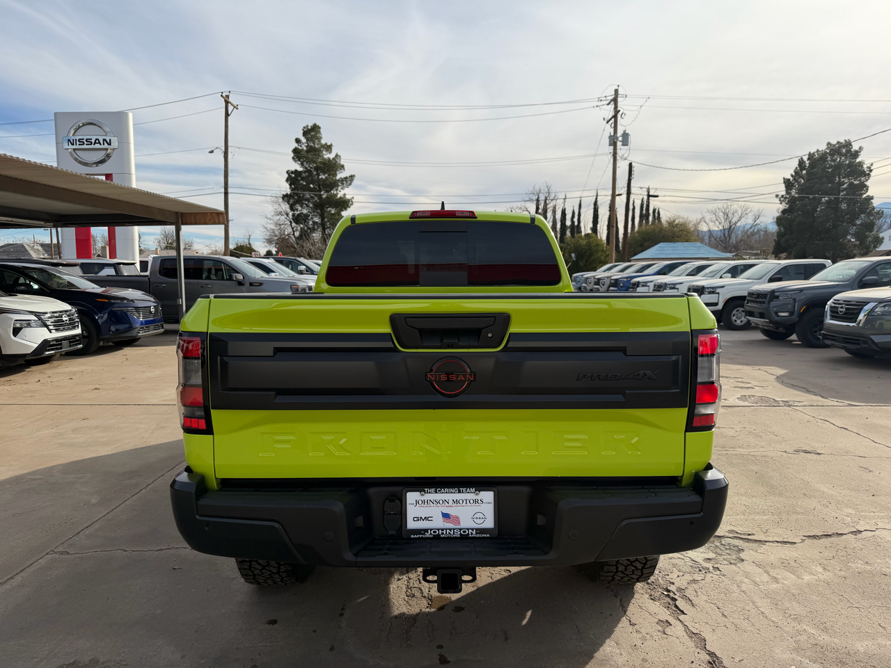 Nissan Frontier Crew Cab 4x4 Long Bed PRO-4X 2026