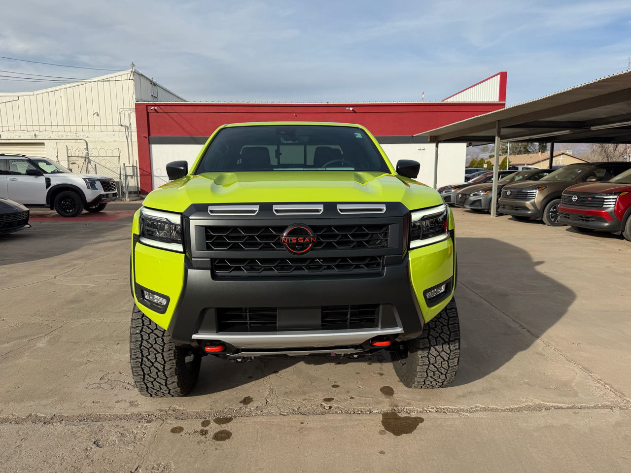 Nissan Frontier Crew Cab 4x4 Long Bed PRO-4X 2026