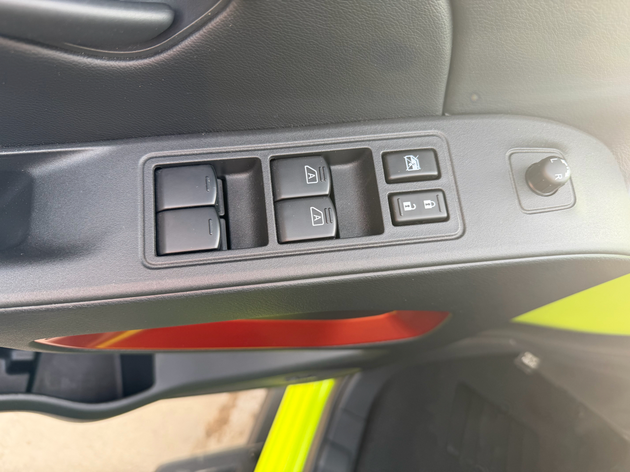 Nissan Frontier Crew Cab 4x4 Long Bed PRO-4X 2026