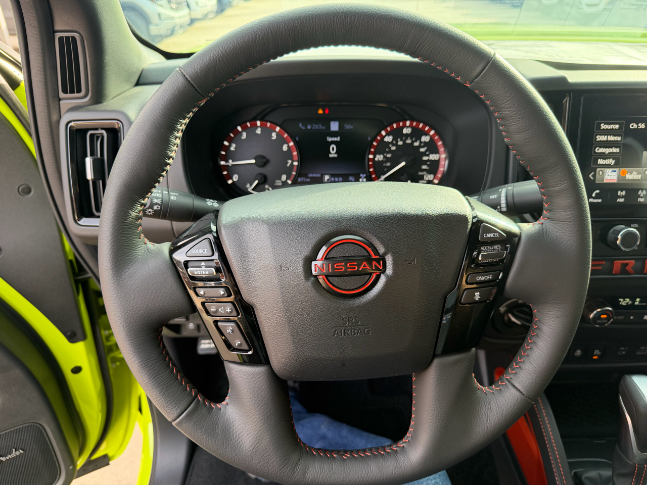 Nissan Frontier Crew Cab 4x4 Long Bed PRO-4X 2026