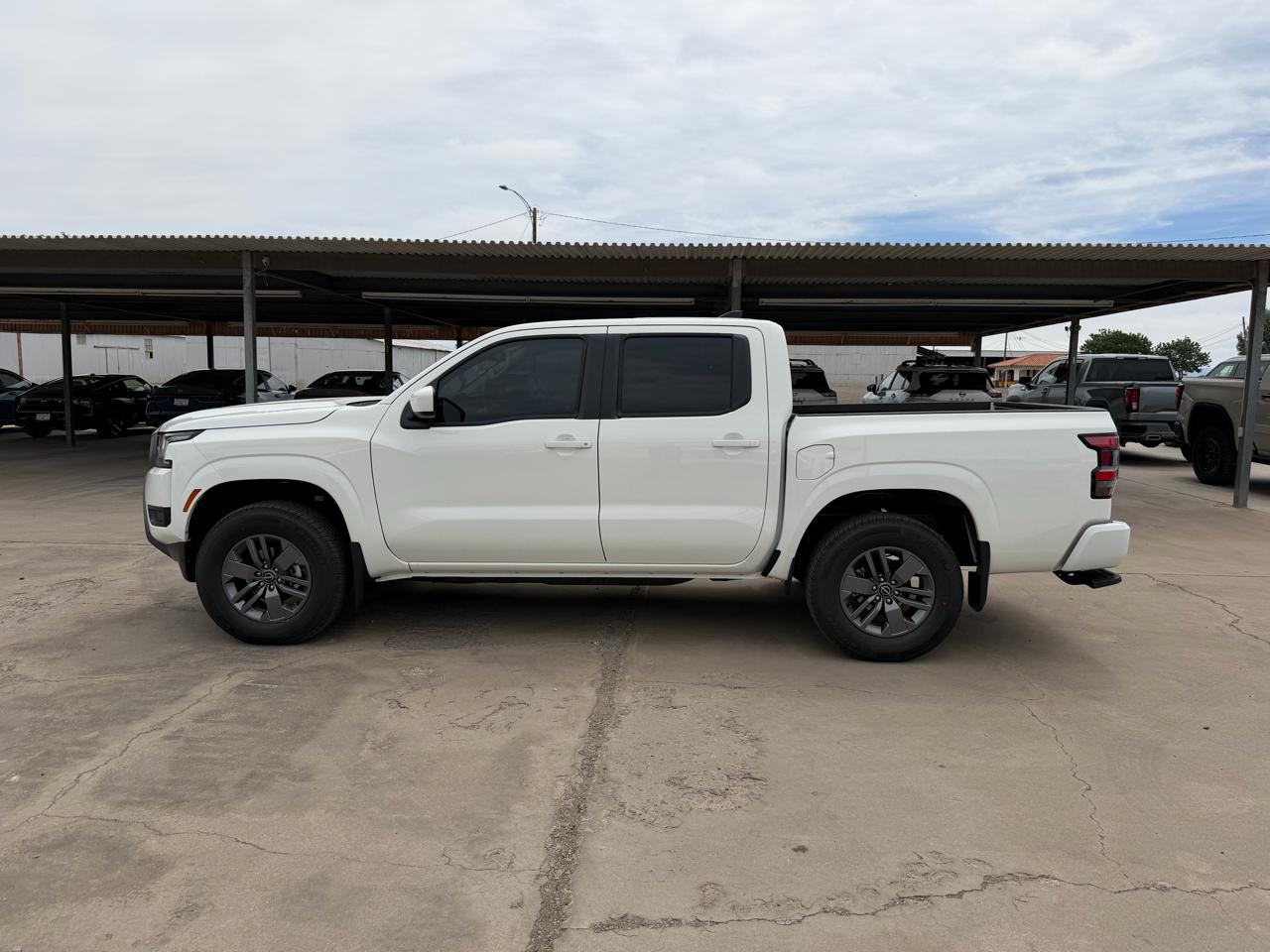 Nissan Frontier Crew Cab 4x4 SV 2026