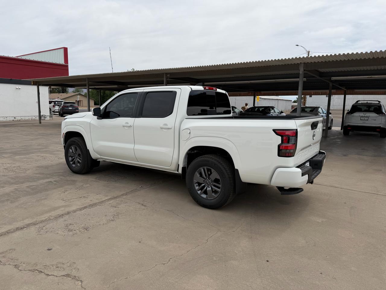 Nissan Frontier Crew Cab 4x4 SV 2026