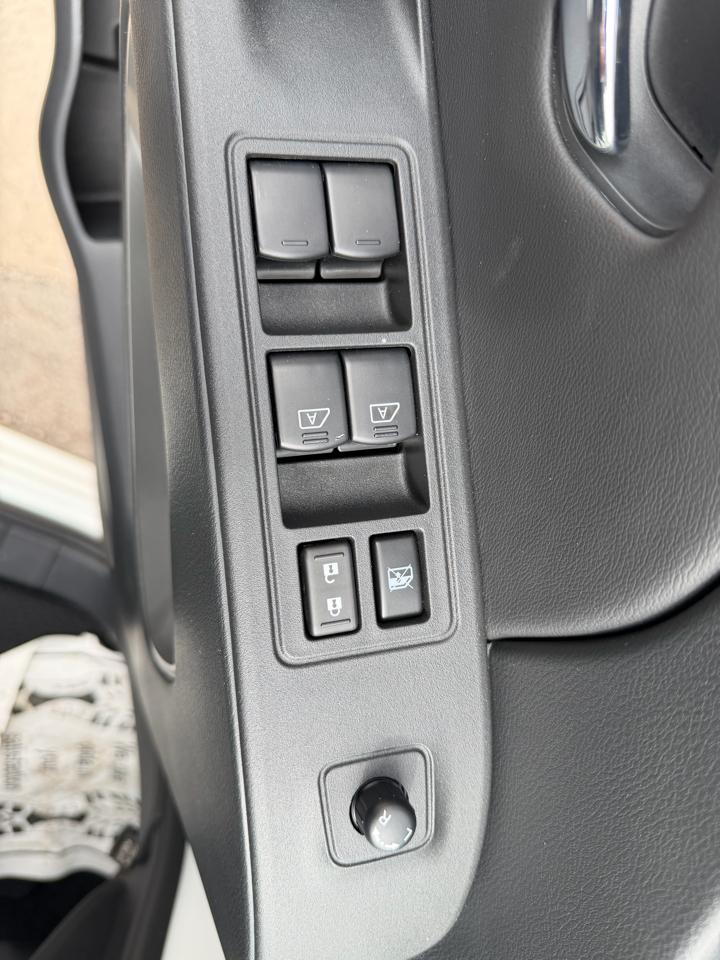 Nissan Frontier Crew Cab 4x4 SV 2026